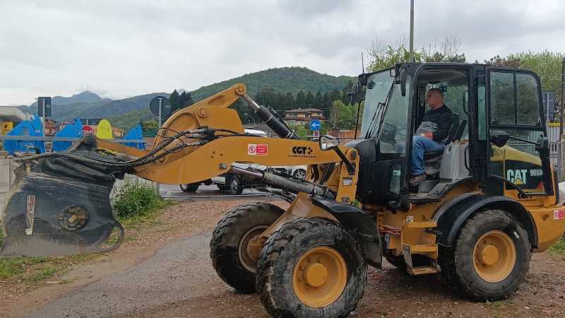 OmecoHub - CATERPILLAR 908M